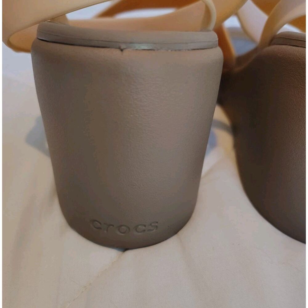 Crocs Brooklyn Women Wedge Sandals Size 10 Tan/Beige Ankle Strap Open Toe - Picture 6 of 9